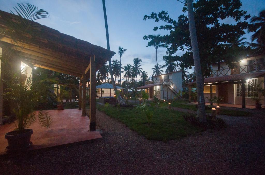 21 Palms Hotel Las Galeras Exterior photo